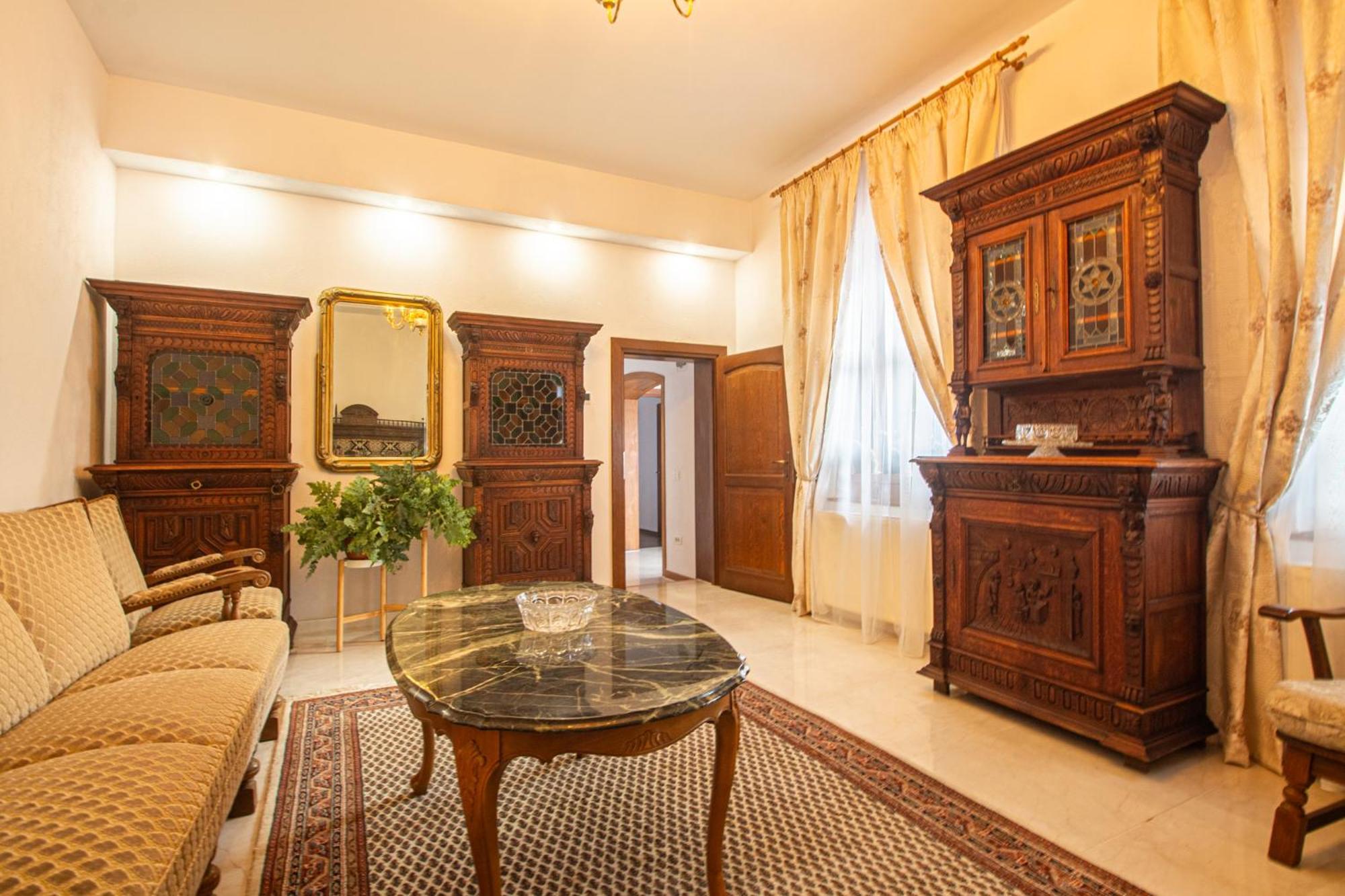 Runca-N Rai Hotel Cristian  Luaran gambar