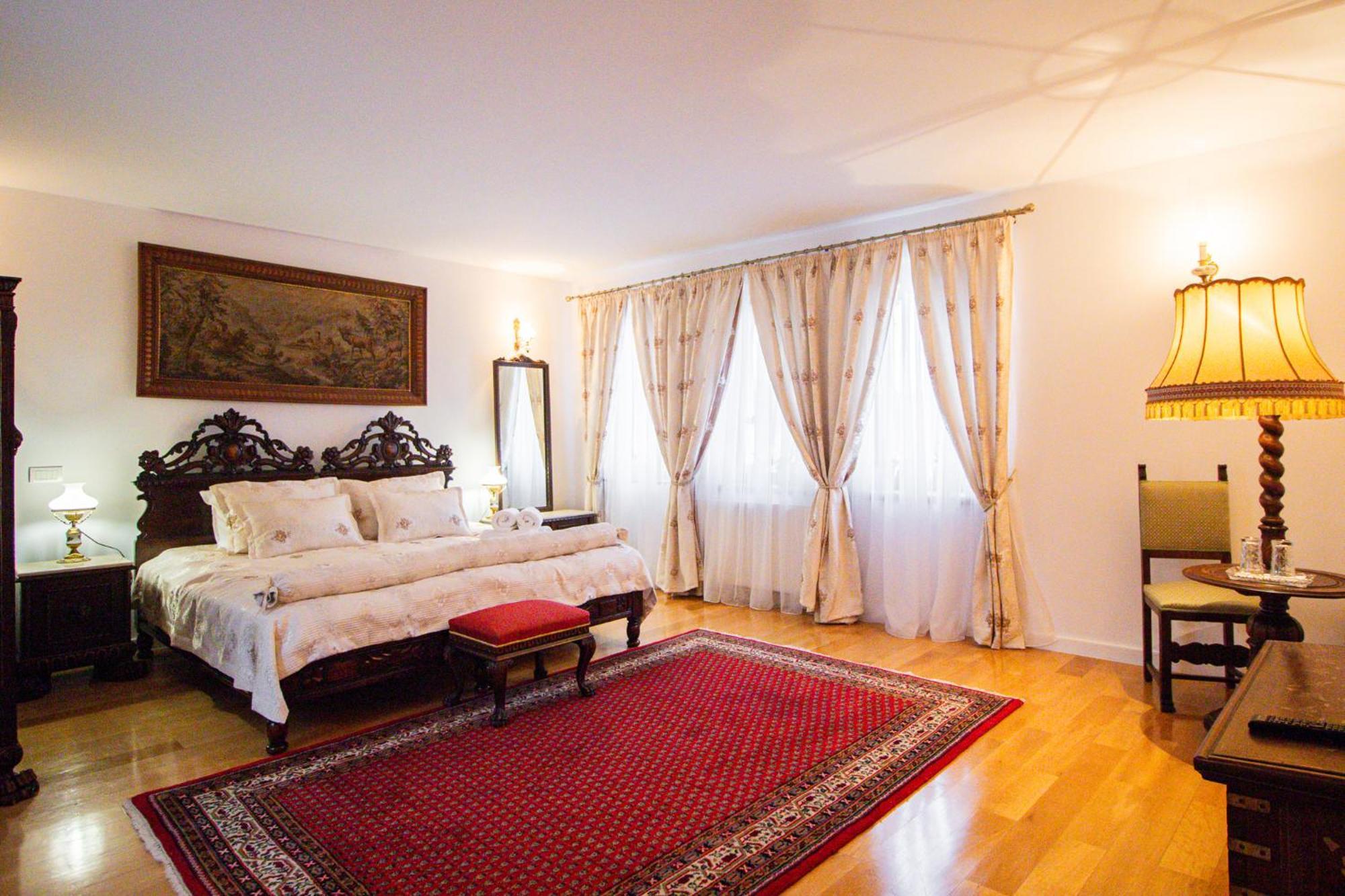 Runca-N Rai Hotel Cristian  Luaran gambar